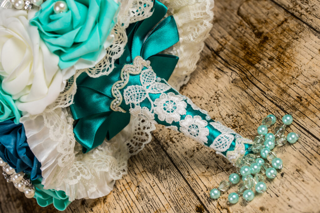 broach bouquet