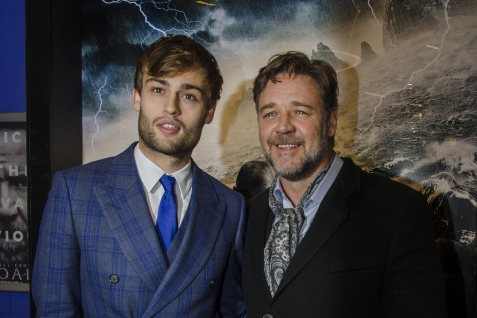 russel crowe and douglas booth